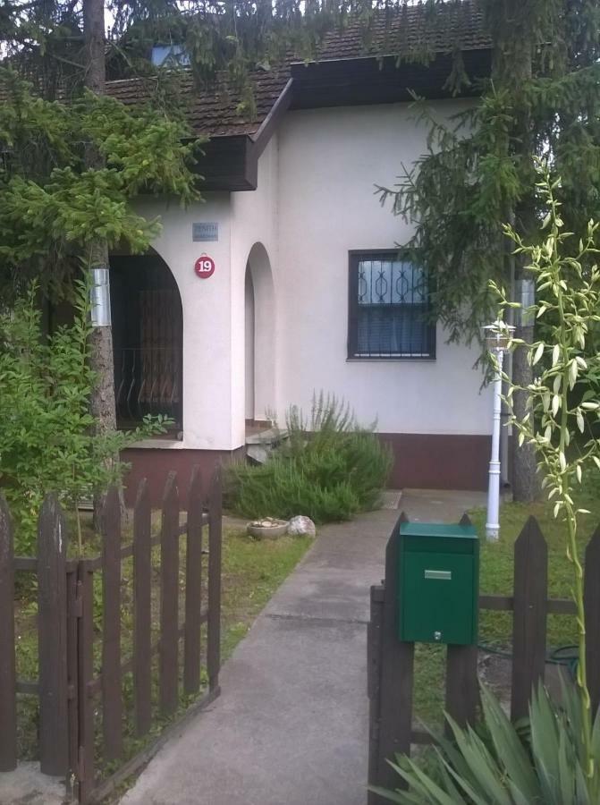 Zenith Apartman Gárdony Exterior foto